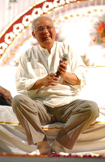 Pranic Healing and Arhatic Yoga Courses by Master Choa Kok Sui